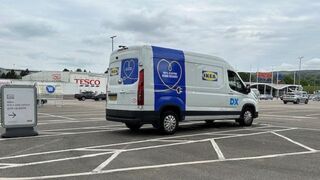 Ikea Reino Unido se alía con Tesco para desplegar puntos de recogida móviles