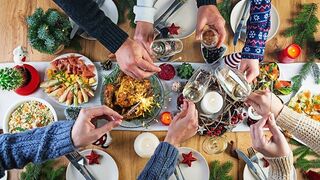 El 50% de los españoles celebrará entre una y tres comidas o cenas esta Navidad