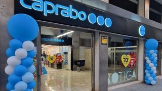 Caprabo se afianza en Barcelona con una nueva tienda en el barrio de Gracia