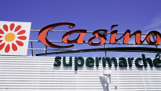 Casino vende sus tiendas a Intermarché y Auchan, que ganan la partida a Carrefour y Lidl