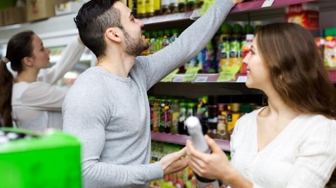 Madres y padres españoles: así compran en el supermercado
