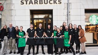 Starbucks inaugura nueva tienda en pleno centro urbano de Santander