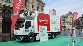 Eroski presenta su camión eléctrico para transporte de mercancías en Bilbao