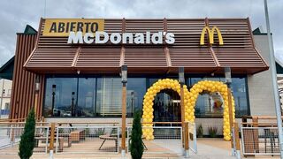 McDonald's abre su primer restaurante en Oliva (Valencia)