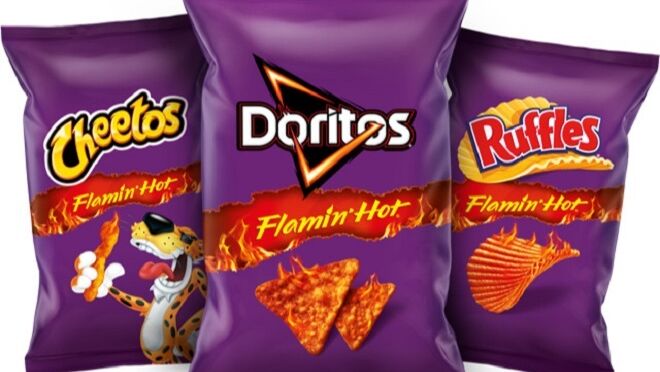 Los snacks picantes Flamin' Hot llegan a España en la versión de Doritos, Cheetos y Ruffles